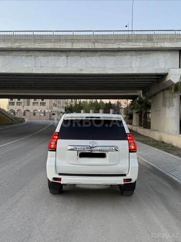Toyota Land Cruiser Prado-2