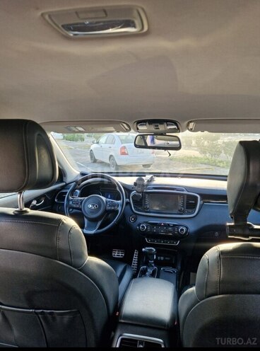 Kia Sorento-6