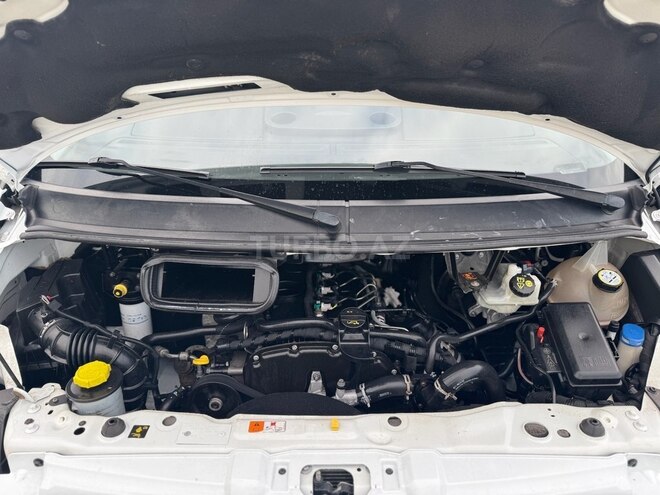 Ford Transit-2