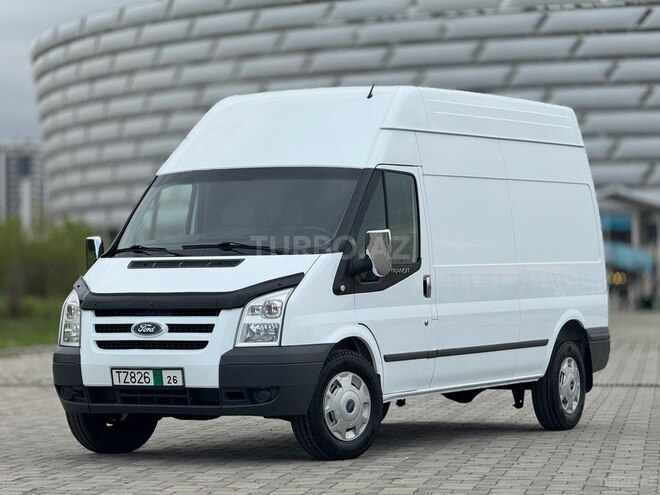 Ford Transit-1