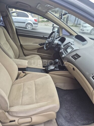 Honda Civic-13