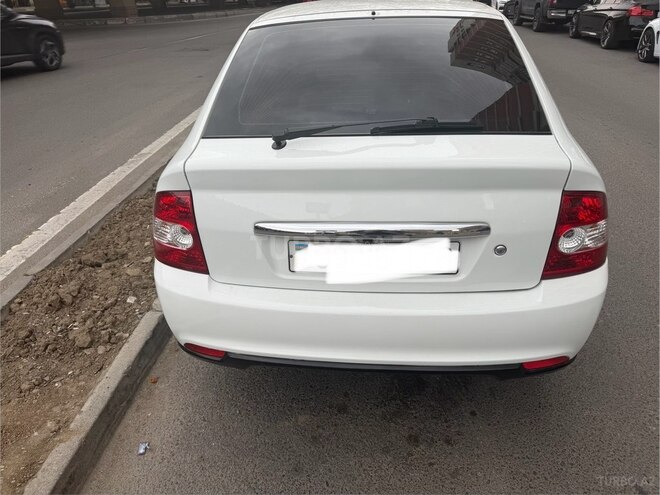 LADA (VAZ) Priora-8