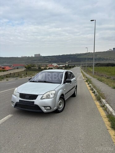 Kia Rio-1