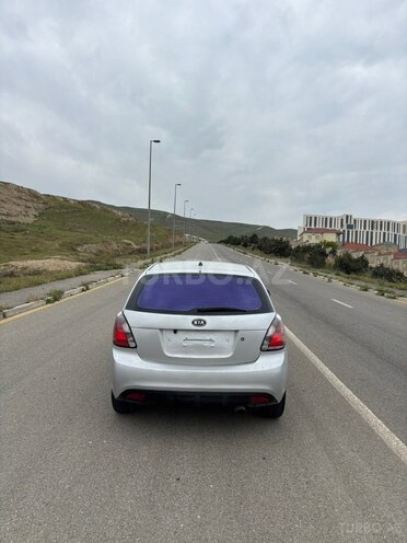 Kia Rio-3