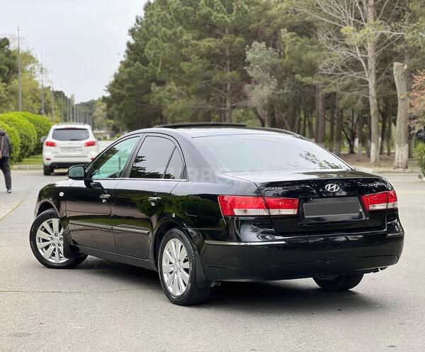 Hyundai Sonata-3