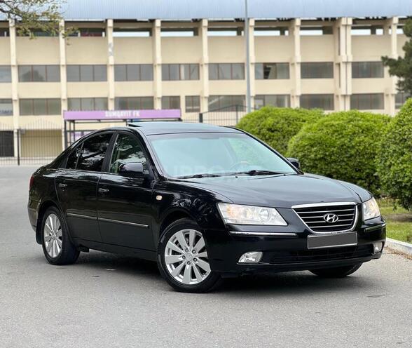 Hyundai Sonata-1