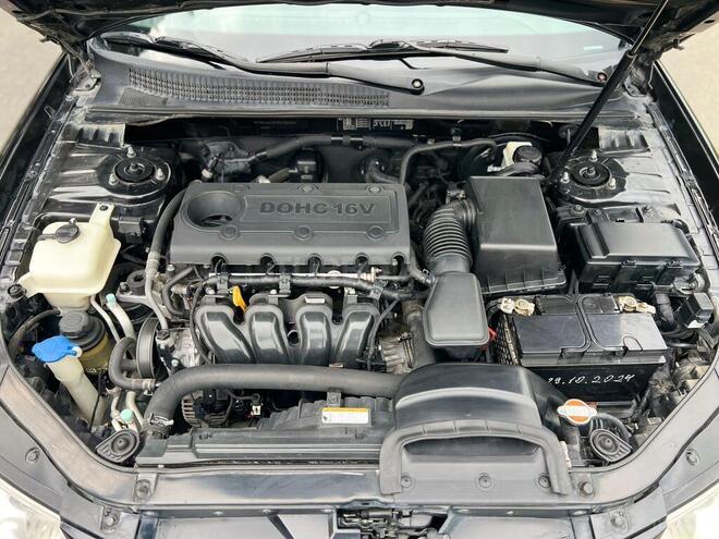 Hyundai Sonata-10