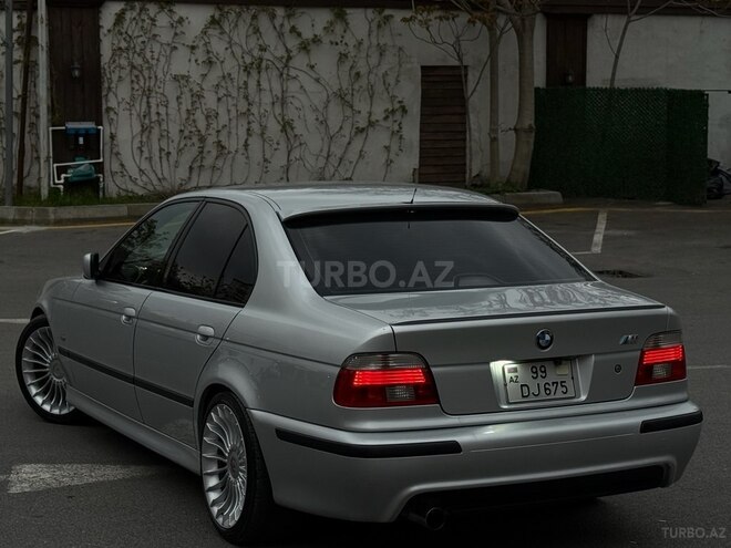 BMW 525-10