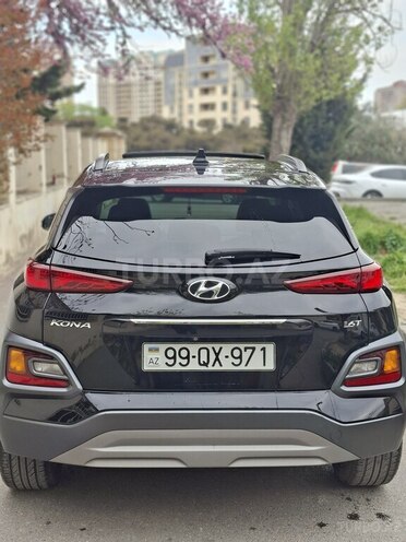 Hyundai Kona-2