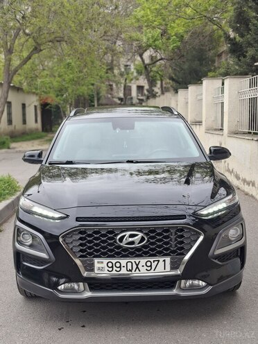 Hyundai Kona-3