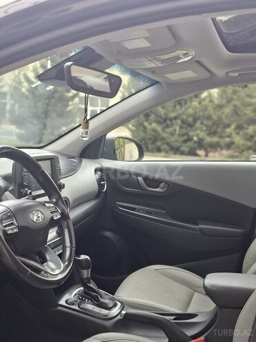 Hyundai Kona-15