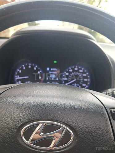Hyundai Kona-18