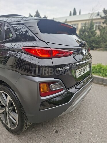 Hyundai Kona-21