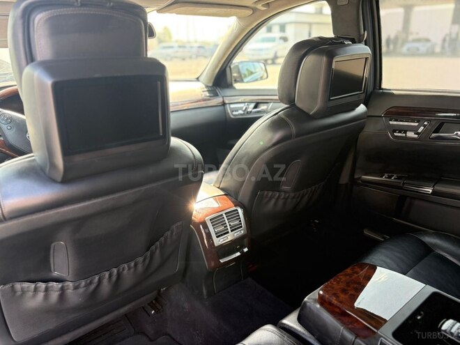 Mercedes S 500-17