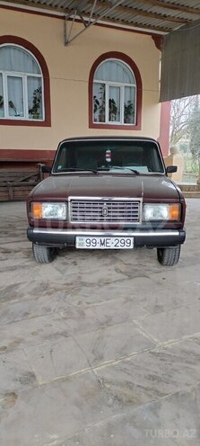 LADA (VAZ) 2107-1