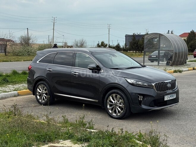 Kia Sorento-16