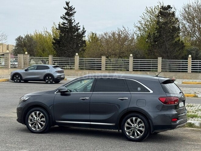 Kia Sorento-15