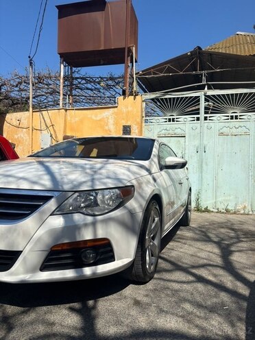 Volkswagen Passat CC-3