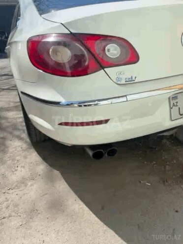 Volkswagen Passat CC-8