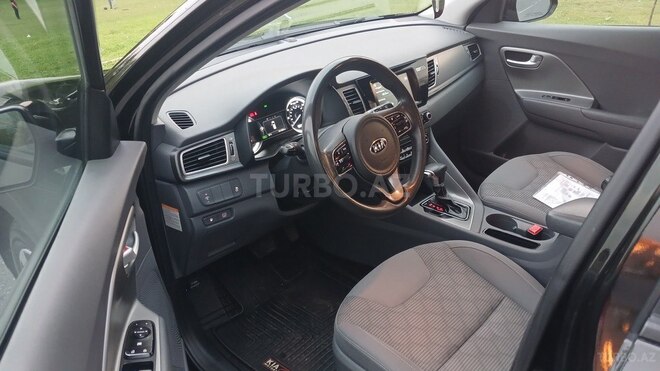 Kia Niro-2