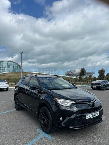 Toyota RAV4-1
