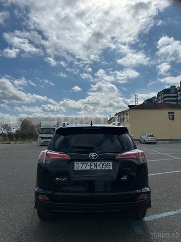 Toyota RAV4-5
