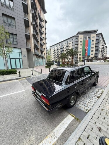 LADA (VAZ) 2107-8
