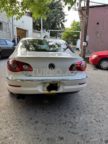 Volkswagen Passat CC-9