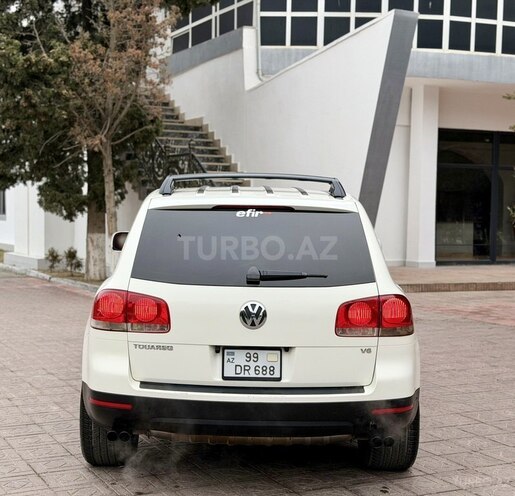 Volkswagen Touareg-12