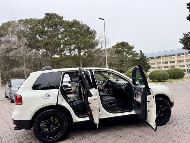 Volkswagen Touareg-15