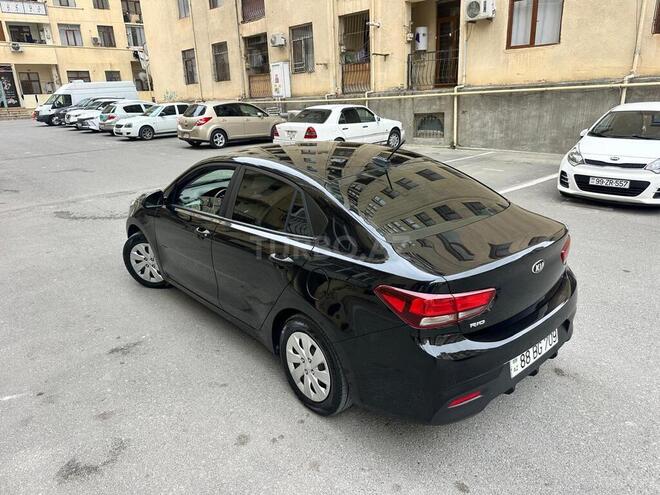 Kia Rio-6