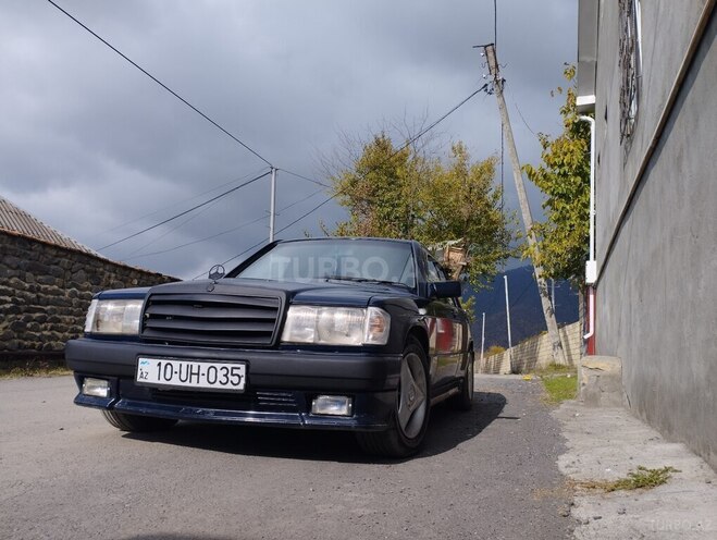Mercedes 190 1989, 456,000 km - 2.0 л - Zaqatala