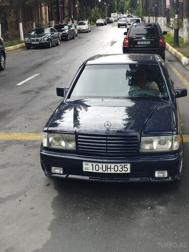 Mercedes 190 1989, 456,000 km - 2.0 л - Zaqatala