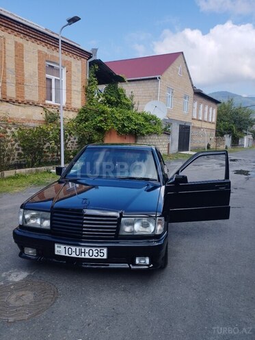 Mercedes 190 1989, 456,000 km - 2.0 л - Zaqatala
