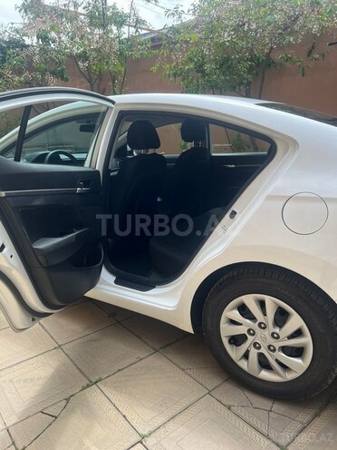 Hyundai Elantra 2018, 168,498 km - 2.0 л - Bakı