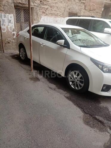 Toyota Corolla-2