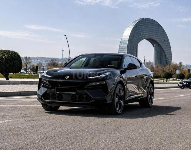 Lotus Eletre-1