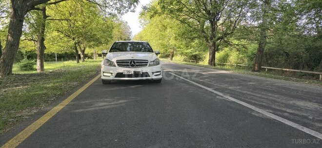 Mercedes C 250-1