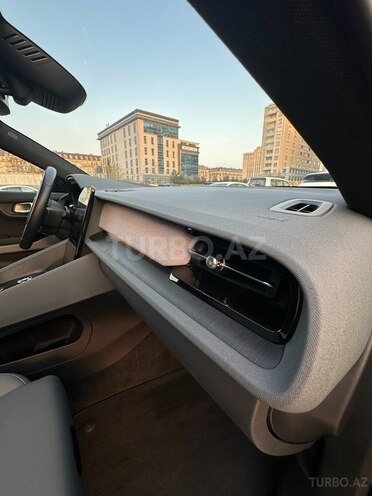 Polestar 2-18