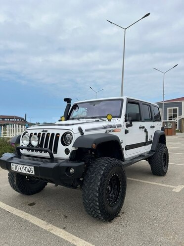 Jeep Wrangler-3