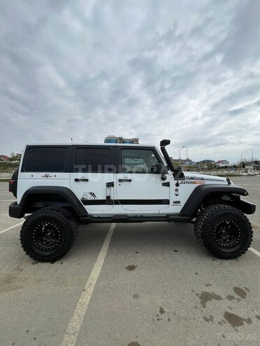Jeep Wrangler-9