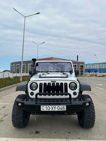 Jeep Wrangler-1
