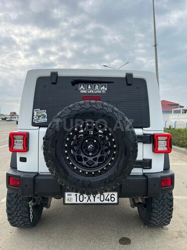 Jeep Wrangler-10