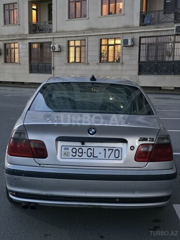 BMW 320-4