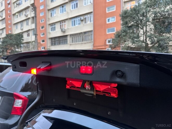 Mercedes E 220-14