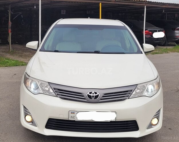 Toyota Camry-2