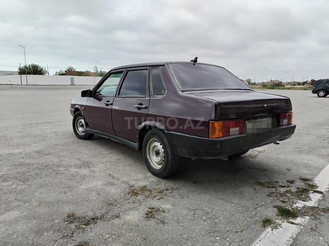 LADA (VAZ) 21099-4