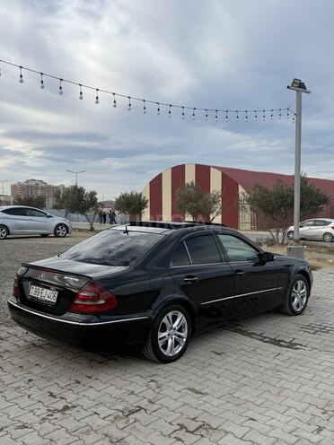 Mercedes E 220-7