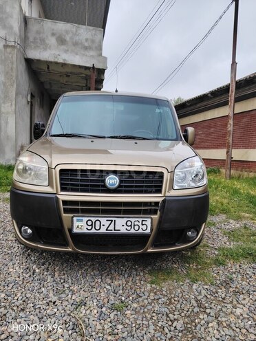 Fiat Doblo-4