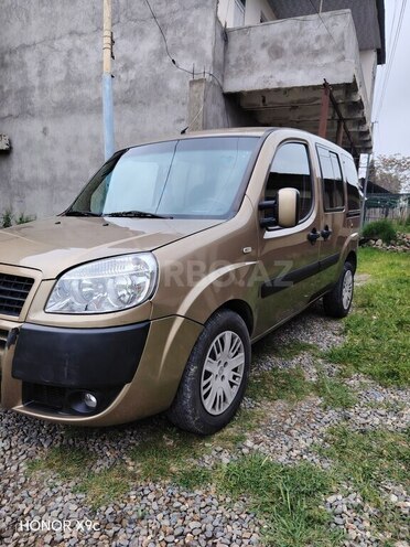 Fiat Doblo-1